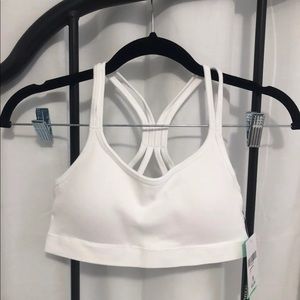 Forever 21 F21 sports bra white